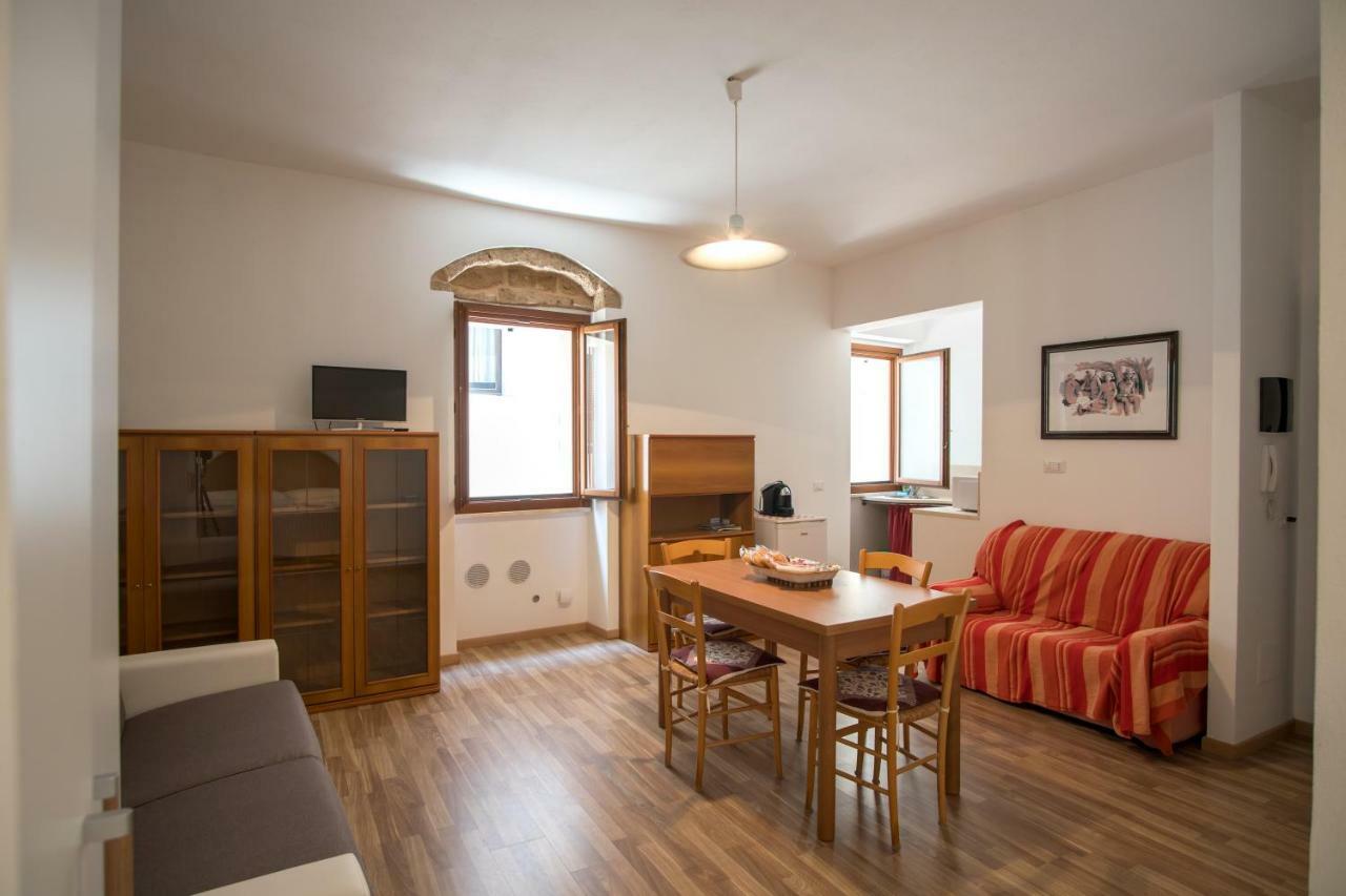 Centro Storico Alghero Bb Bed & Breakfast ภายนอก รูปภาพ